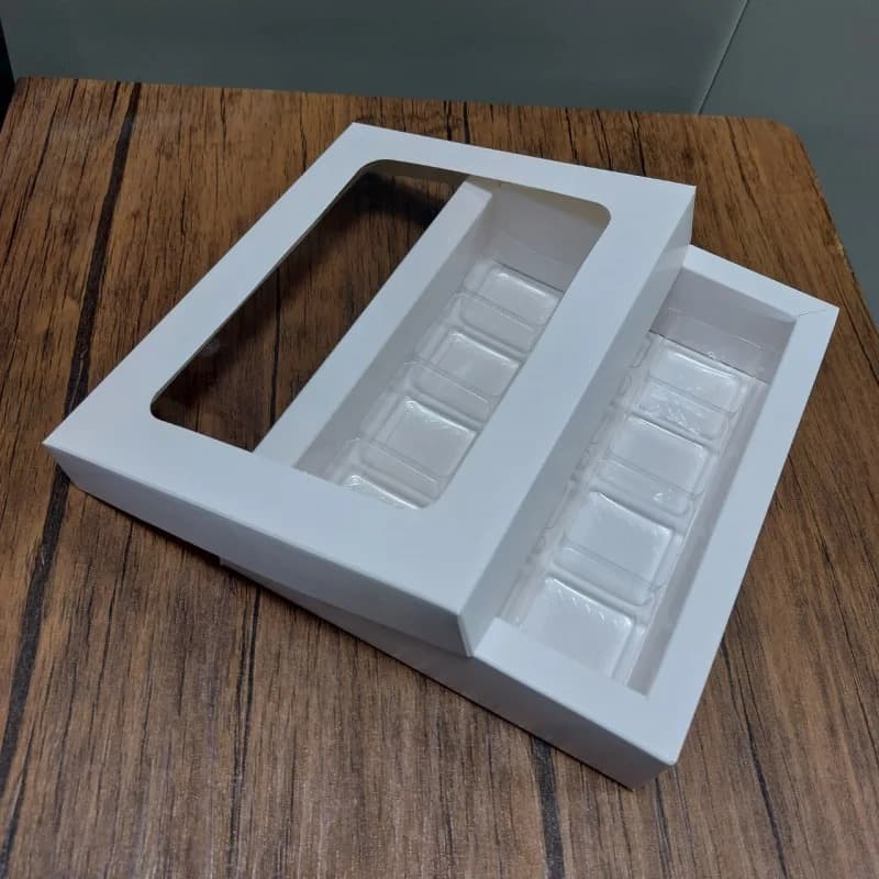 Premium White Magnetic Gift Box - 5-Slot Chocolate/Candy Packaging Box 25 PCS